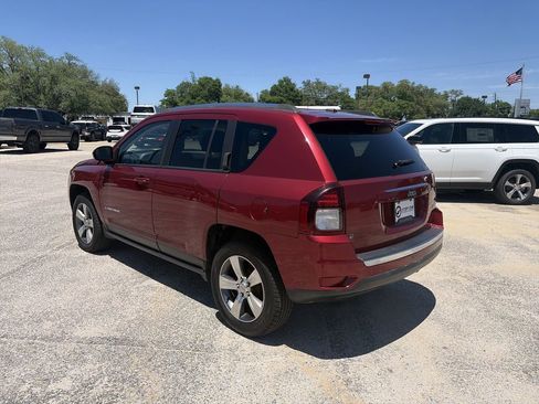 Used 2017 Jeep Compass High Altitude FWD image 4