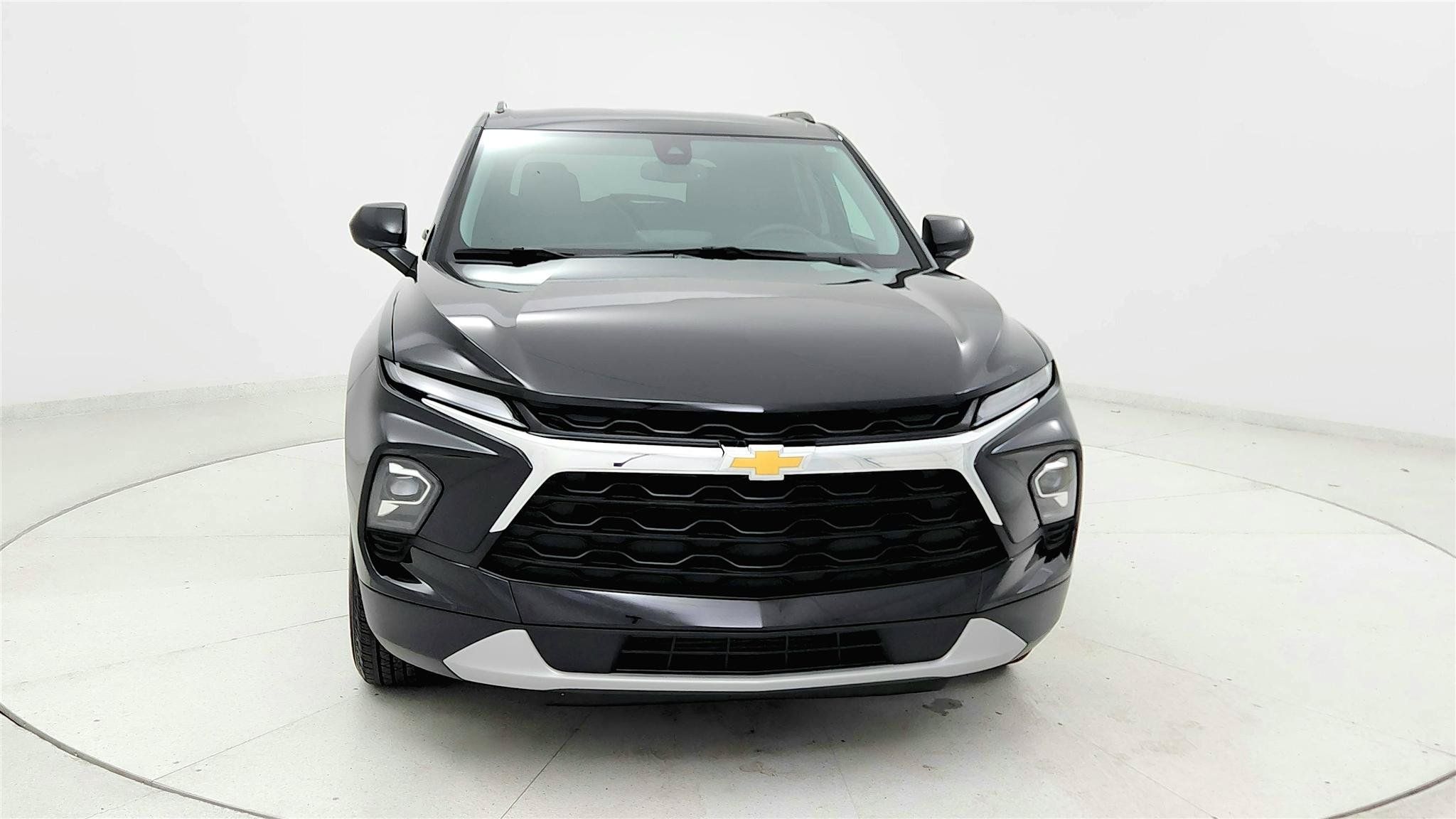 Used 2024 Chevrolet Blazer LT w/ Convenience Package FWD image 8