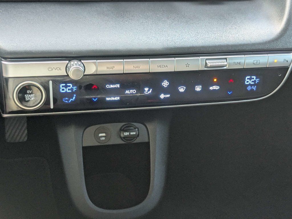 Used 2024 Hyundai Ioniq 5 SE RWD image 27