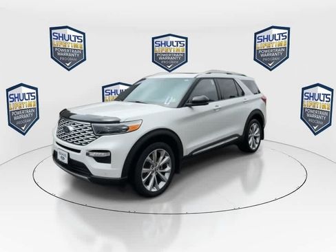 Used 2023 Ford Explorer Platinum w/ Technology Package AWD/4WD image 4