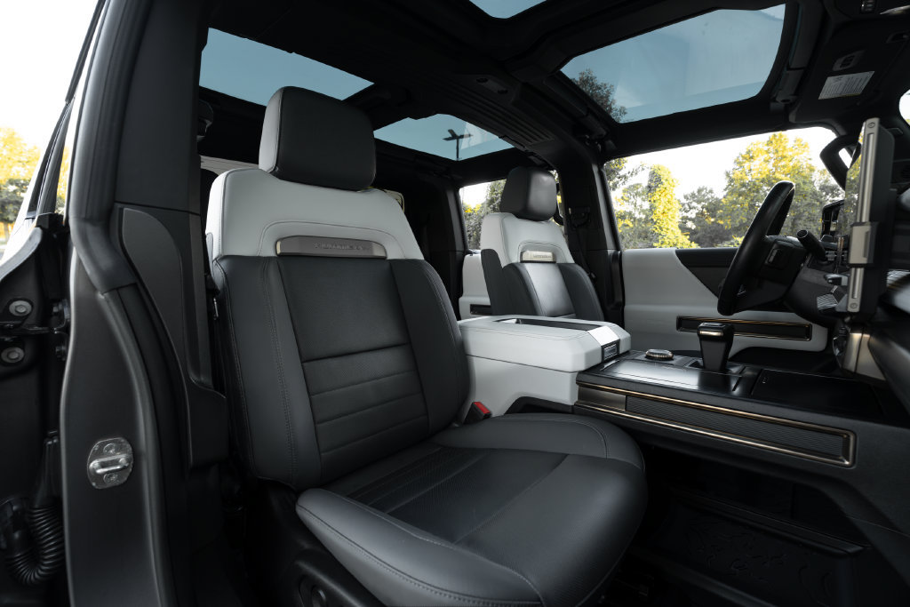 Used 2022 GMC Hummer EV Edition 1 w/ LPO, Illumination Package AWD/4WD image 37