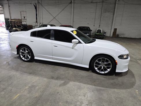 Used 2020 Dodge Charger GT RWD image 15
