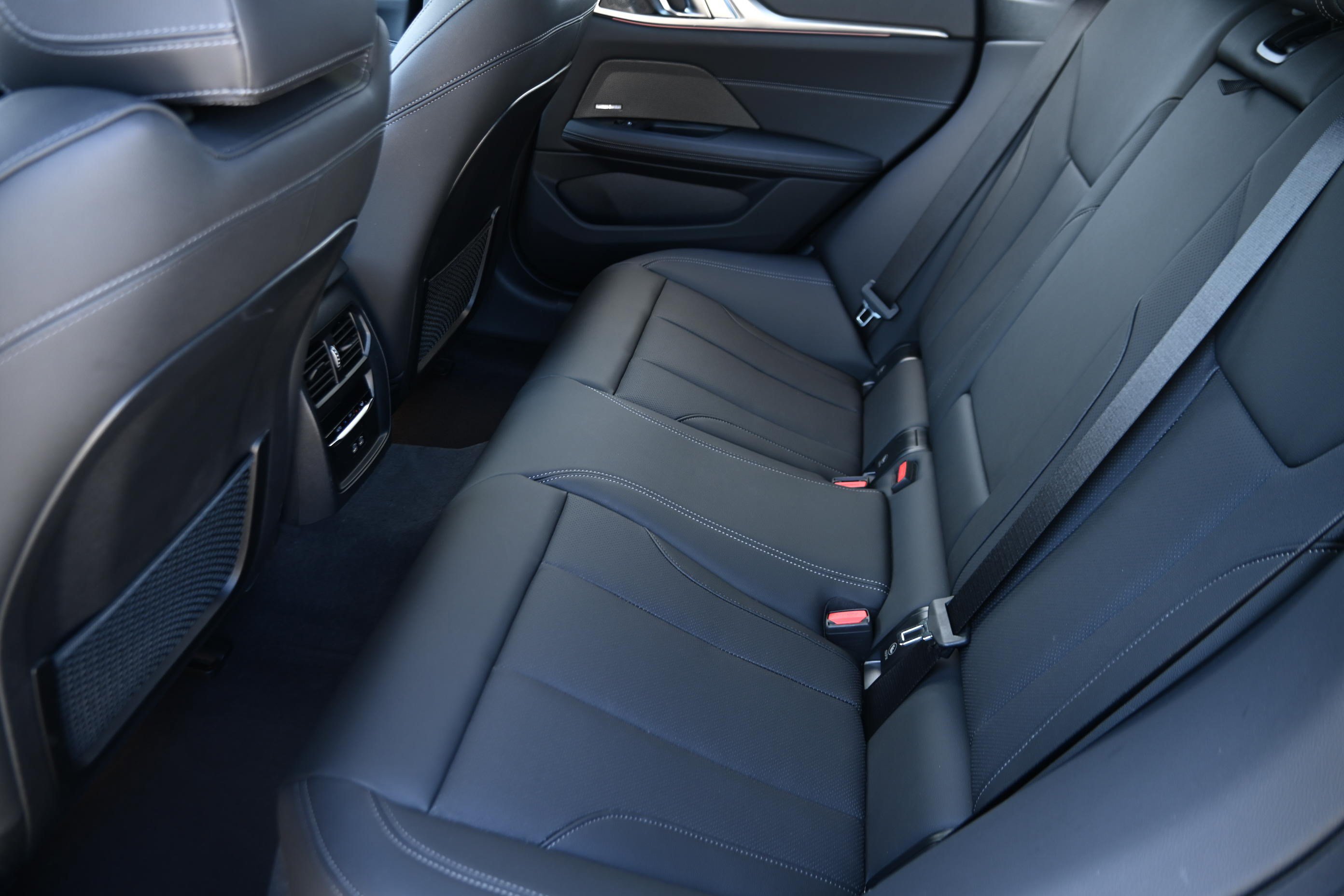 Certified 2023 BMW i4 eDrive40 RWD image 12