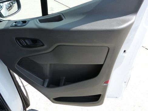 Used 2025 Ford Transit 250 Low Roof w/ Exterior Upgrade Package RWD image 22