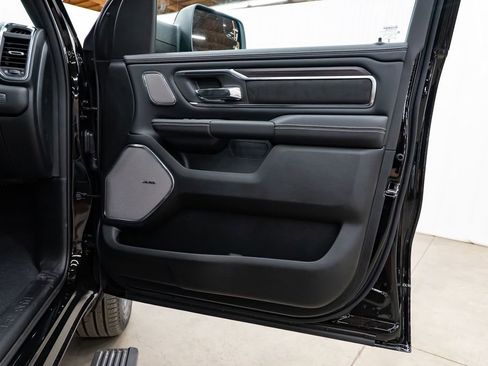 New 2026 RAM 1500 Laramie AWD/4WD image 30