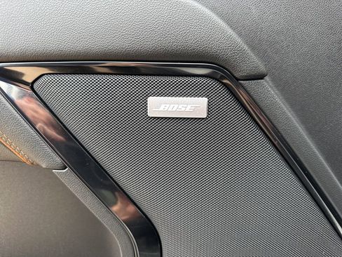 Used 2024 GMC Sierra 2500 AT4 w/ AT4 Premium Plus Package AWD/4WD image 18