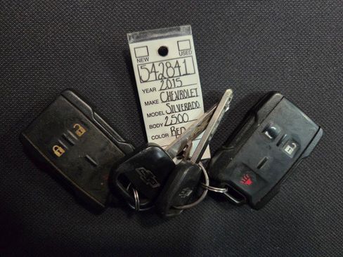 Used 2015 Chevrolet Silverado 2500 LT image 40