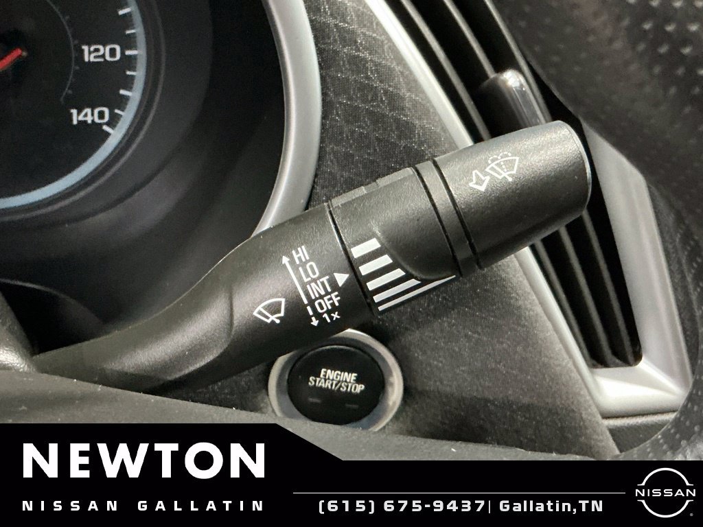Used 2023 Chevrolet Malibu LT FWD image 29