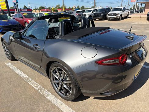 Used 2018 MAZDA MX-5 Miata Grand Touring RWD image 28