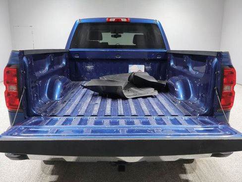 Used 2017 Chevrolet Silverado 1500 LT w/ All Star Edition RWD image 4