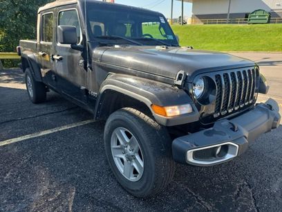 Used 2022 Jeep Gladiator Sport