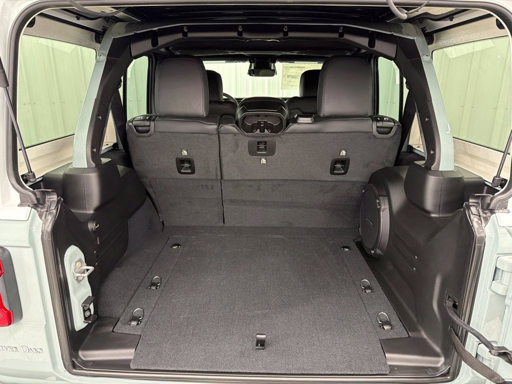New 2027 Jeep Wrangler Unlimited Sahara AWD/4WD image 8