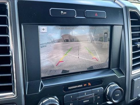 Used 2016 Ford F150 XLT w/ Equipment Group 302A Luxury AWD/4WD image 15