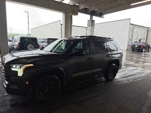 Used 2026 Toyota Sequoia TRD Pro AWD/4WD image 6