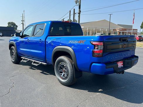 New 2026 Nissan Frontier PRO-4X w/ Pro-4x Convenience Package image 4