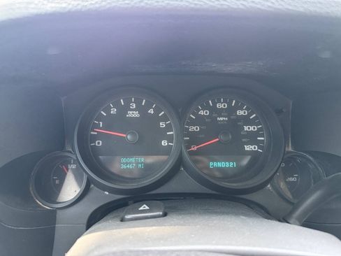Used 2010 Chevrolet Silverado 1500 W/T RWD image 11