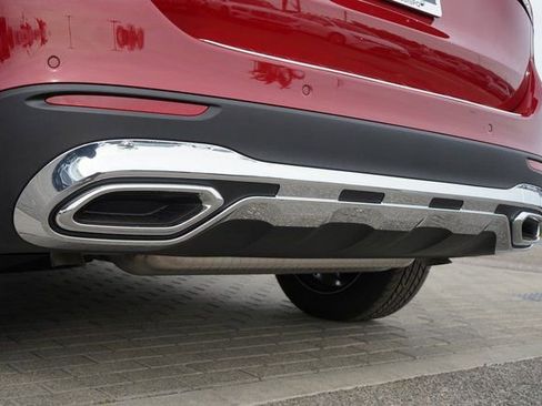 New 2026 Mercedes-Benz GLC 300 4MATIC image 17