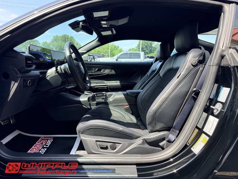 Used 2025 Ford Mustang Dark Horse RWD image 17