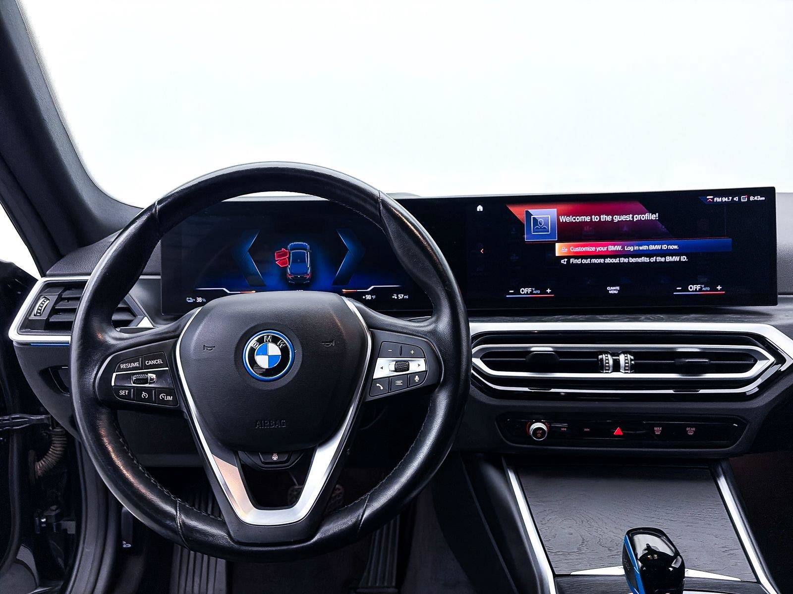 Used 2023 BMW i4 eDrive35 w/ Premium Package RWD image 5