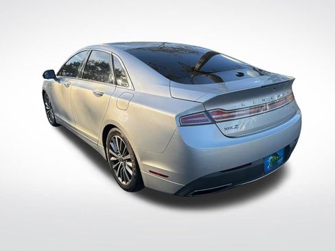 Used 2017 Lincoln MKZ Premiere image 6