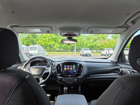 Used 2018 Chevrolet Traverse LT AWD/4WD image 10