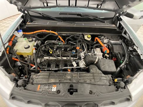 Certified 2022 Ford Maverick XLT w/ XLT Luxury Package image 32