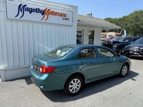 Used 2009 Toyota Corolla XLE FWD image 3