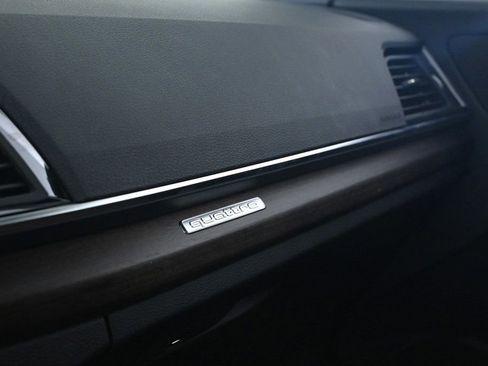 Certified 2023 Audi Q5 2.0T Premium Plus w/ Premium Plus Package image 21