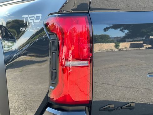 New 2026 Toyota Tacoma TRD Off-Road image 31