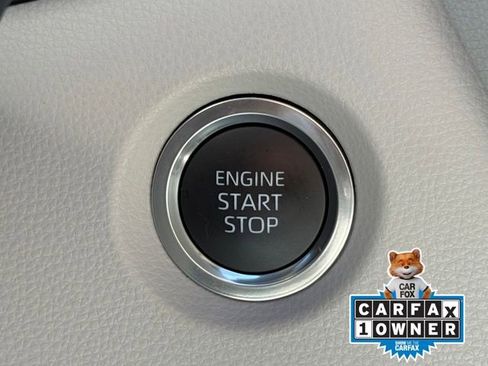 Used 2025 Toyota Corolla LE image 16