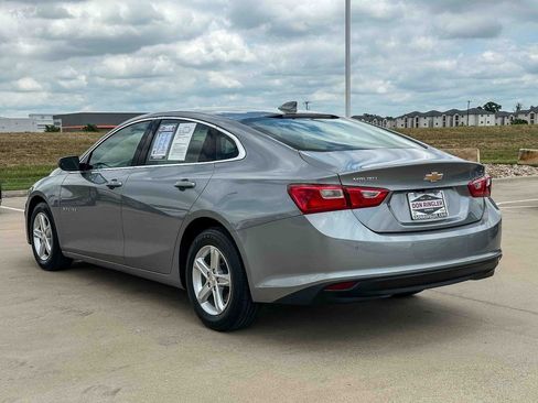 Used 2024 Chevrolet Malibu LT FWD image 5