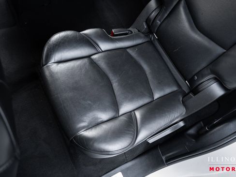 Used 2019 Cadillac Escalade Platinum image 32