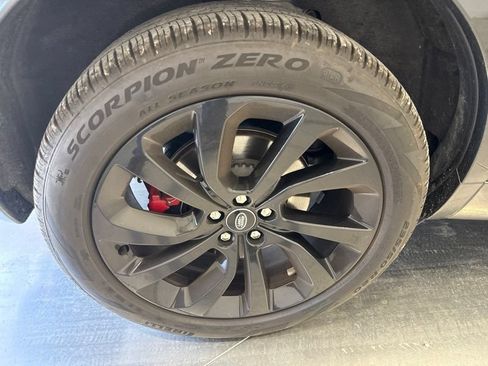 Used 2022 Land Rover Discovery Sport SE R-Dynamic AWD/4WD image 8