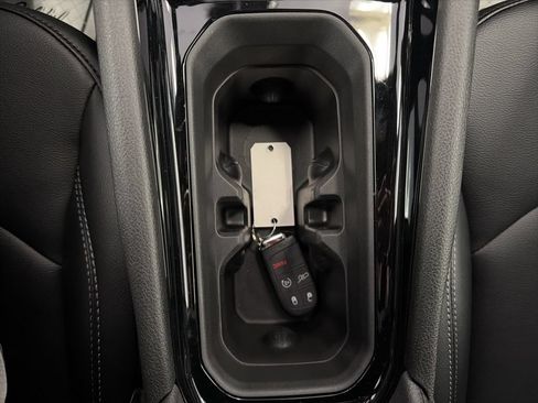 New 2026 Jeep Compass Limited AWD/4WD image 13