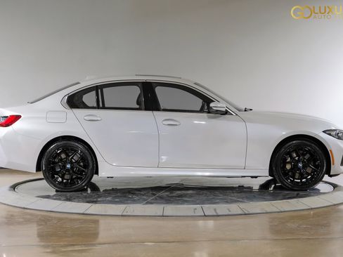 Used 2025 BMW 330i xDrive Sedan AWD/4WD image 9