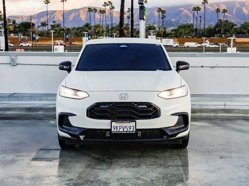 Used 2024 Honda HR-V Sport image 3