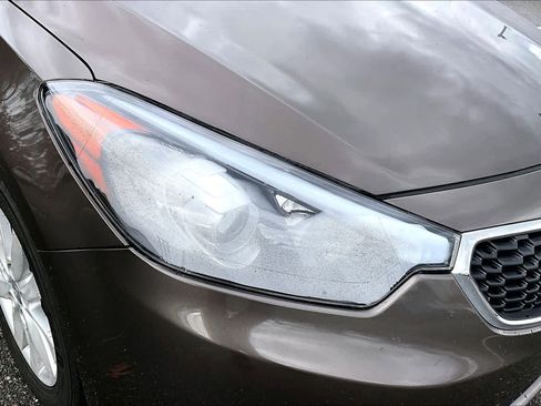 Used 2014 Kia Forte EX image 27