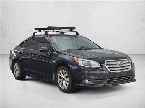 Used 2017 Subaru Legacy 2.5i Premium AWD/4WD image 2