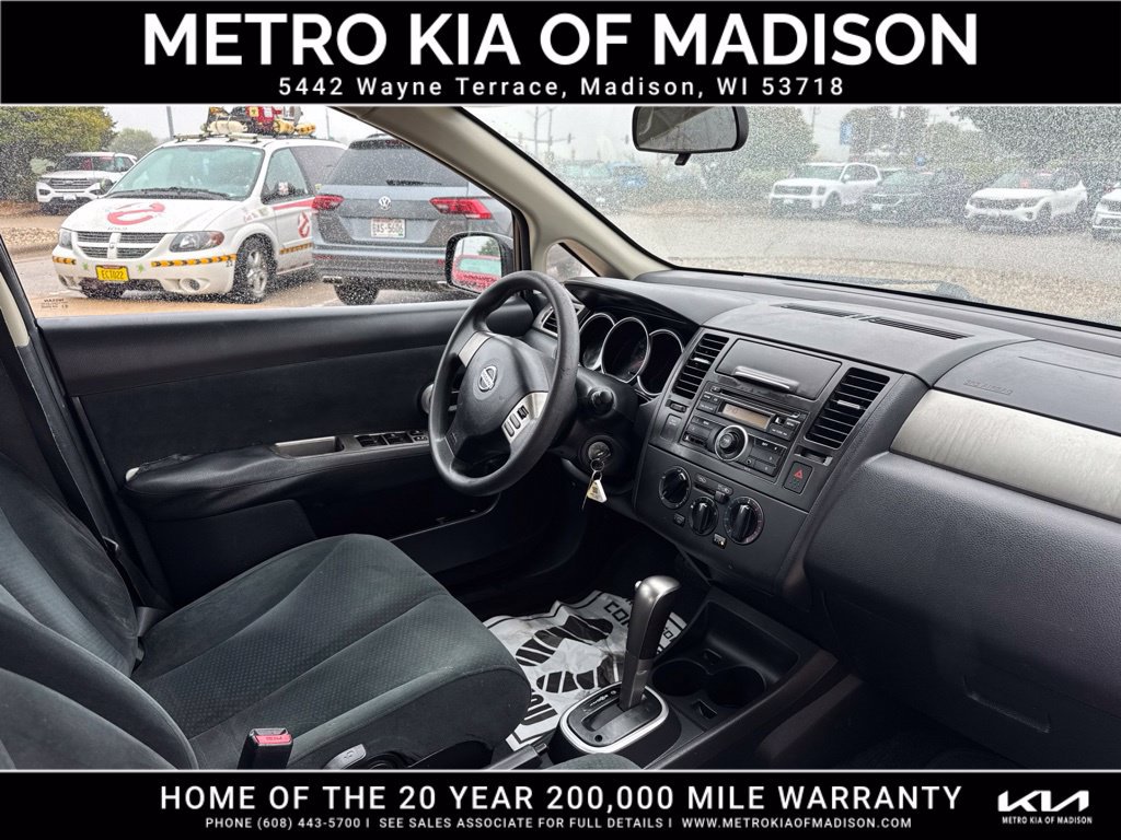 Used 2011 Nissan Versa 1.8 S w/ Plus Pkg FWD image 38