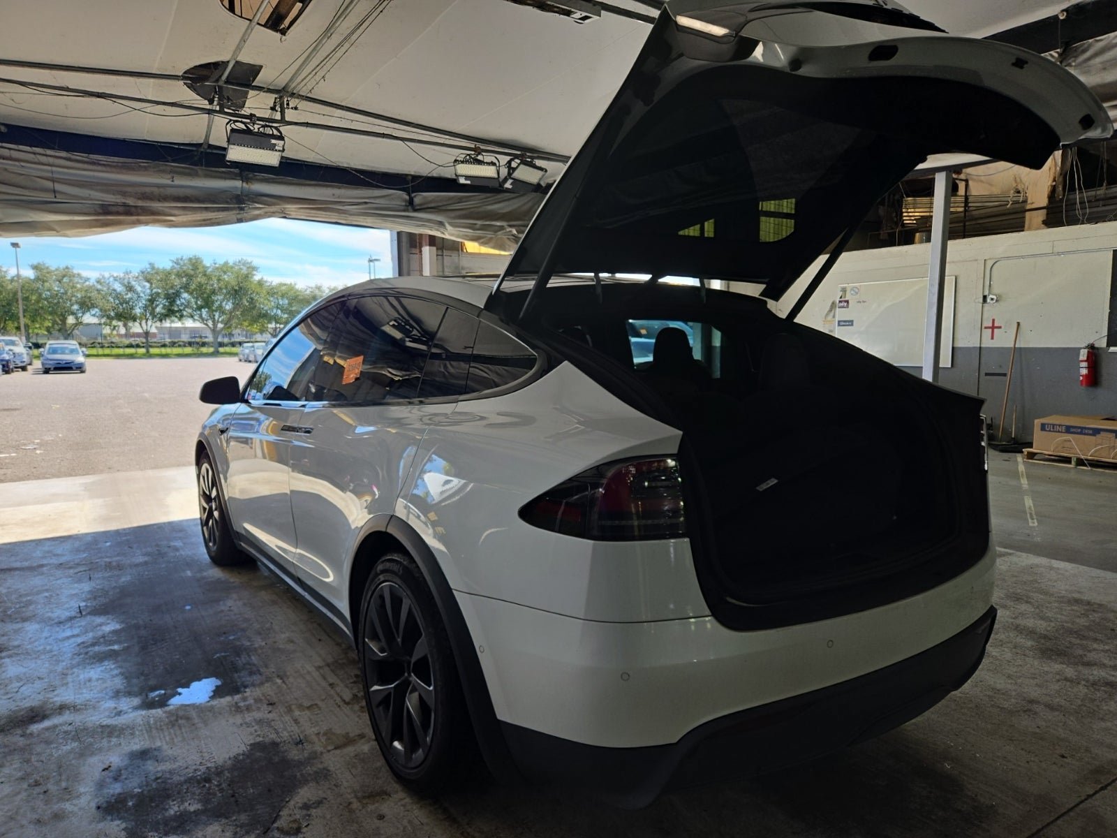 Used 2022 Tesla Model X AWD/4WD image 8