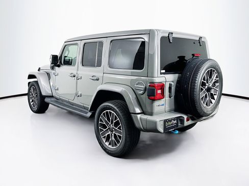 Used 2023 Jeep Wrangler Unlimited Sahara image 5