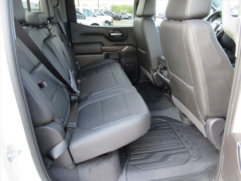 Used 2019 GMC Sierra 1500 SLT w/ SLT Premium Plus Package AWD/4WD image 35