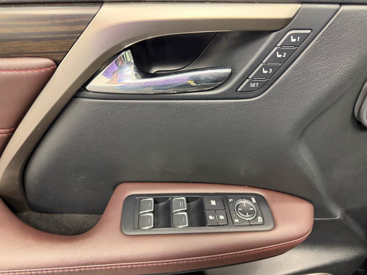Used 2017 Lexus RX 350 FWD w/ Premium Package image 6