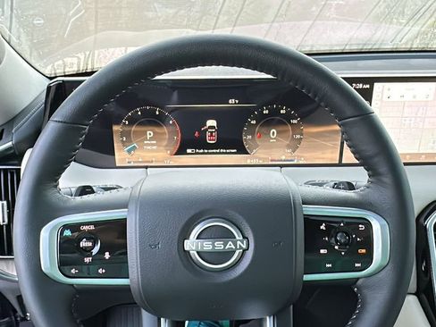 New 2025 Nissan Armada Platinum image 20