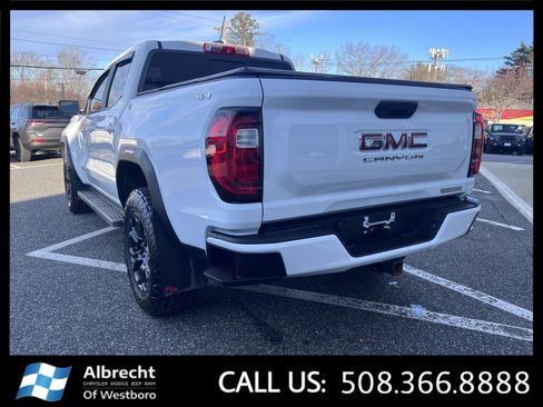 Used 2023 GMC Canyon Elevation w/ Convenience Package image 3