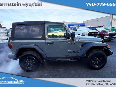 Used 2021 Jeep Wrangler Sport AWD/4WD image 21