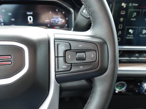 Used 2024 GMC Sierra 1500 Elevation image 41