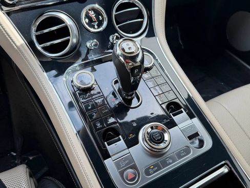 Used 2020 Bentley Continental GT w/ First Edition Specification AWD/4WD image 17