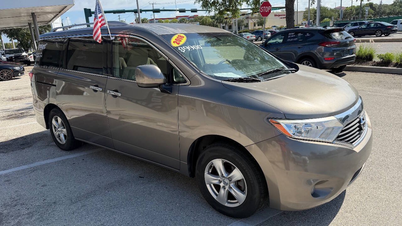 Used 2017 Nissan Quest SV FWD image 3