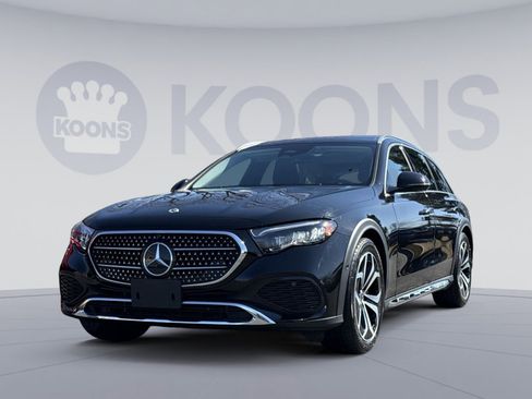 Used 2025 Mercedes-Benz E 450 4MATIC All-Terrain Wagon image 1